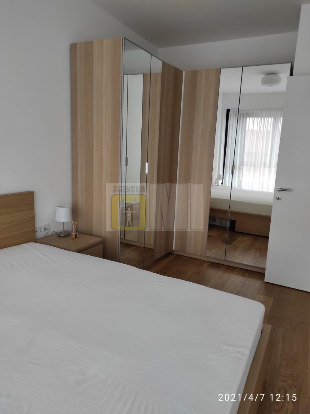 A Rudara, novo, lux, 2.0, 52m, 600€
