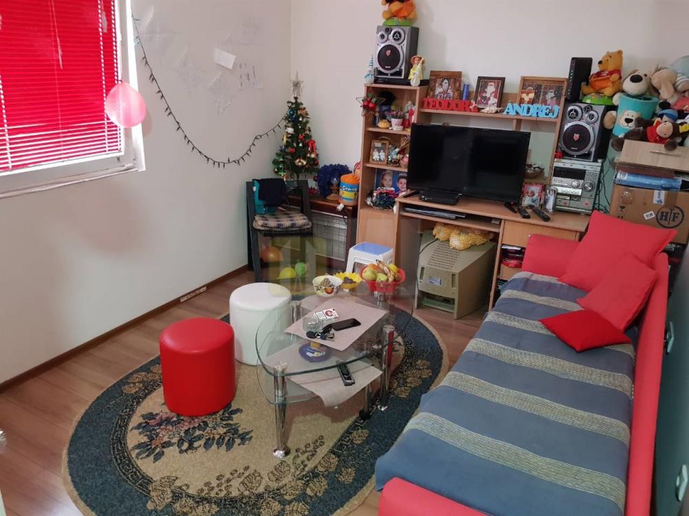 Altina, Ugrinovački put, 1.5, 31kvm