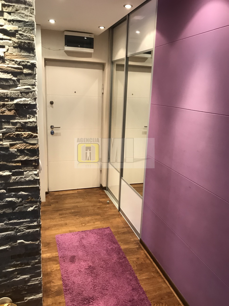 Blok 34; Narodnih Heroja, 3.5, 86m2, 1/6, Lux, uknjižen