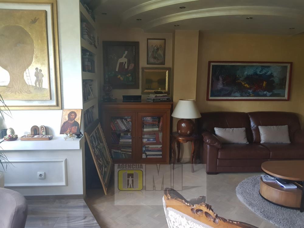 Blok 37, Bulevar Arsenija Čarnojevića, 2.5, 75m2, 1/17, LUX