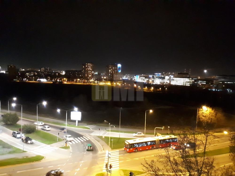 Blok 38, Oml brigada, 3.5, 83m
