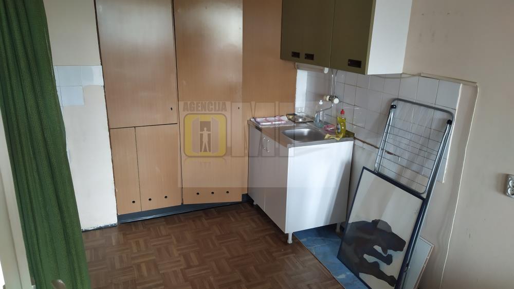 Blok 45, 64m2, Lođa, 3/7, jug, uknjižen, useljiv