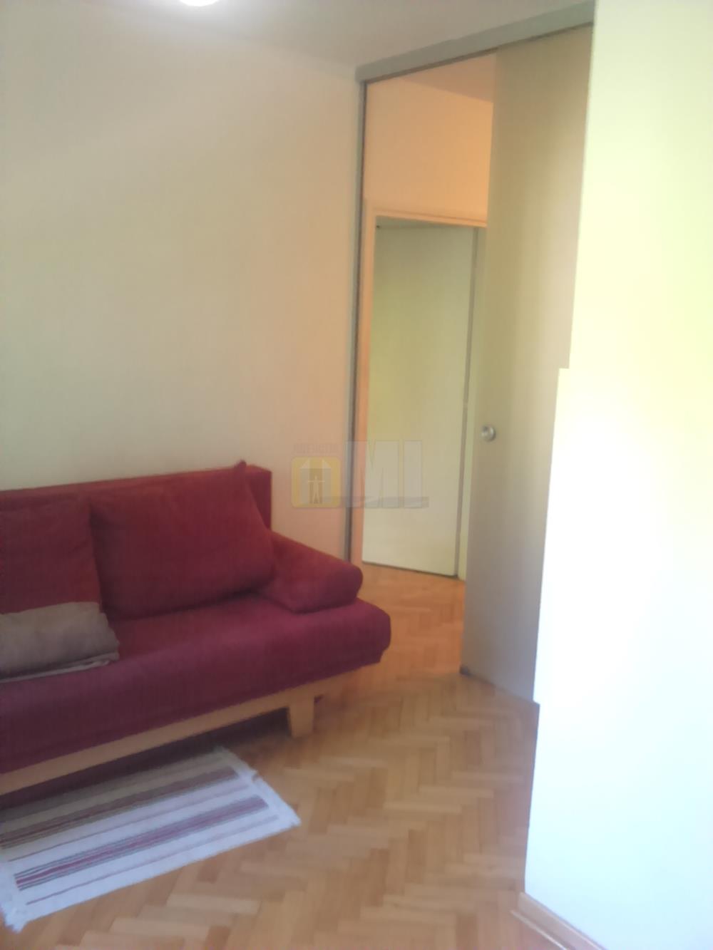 Blok 45, dvoiposoban , namešten, sa garažom