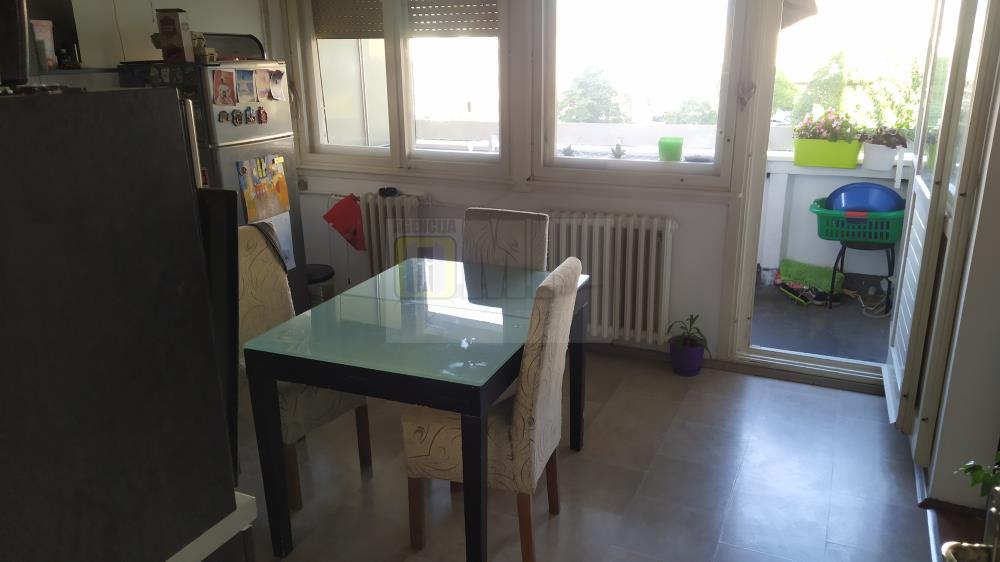 Blok 70, 2.5, 61m2, (L) 2/15