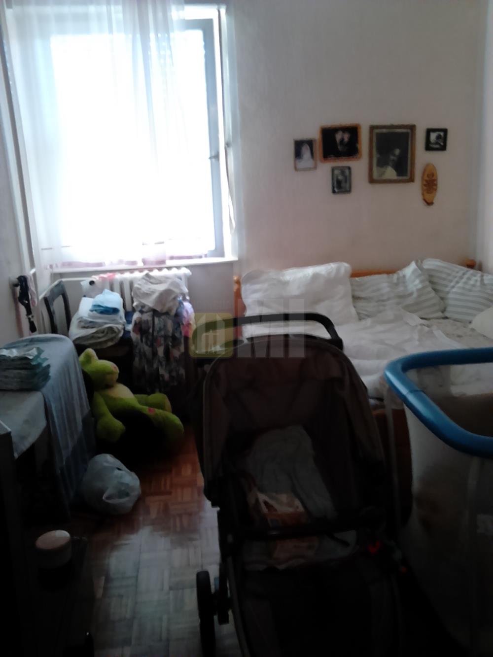 Borča3 , 70+5, CG, ekstra povoljno