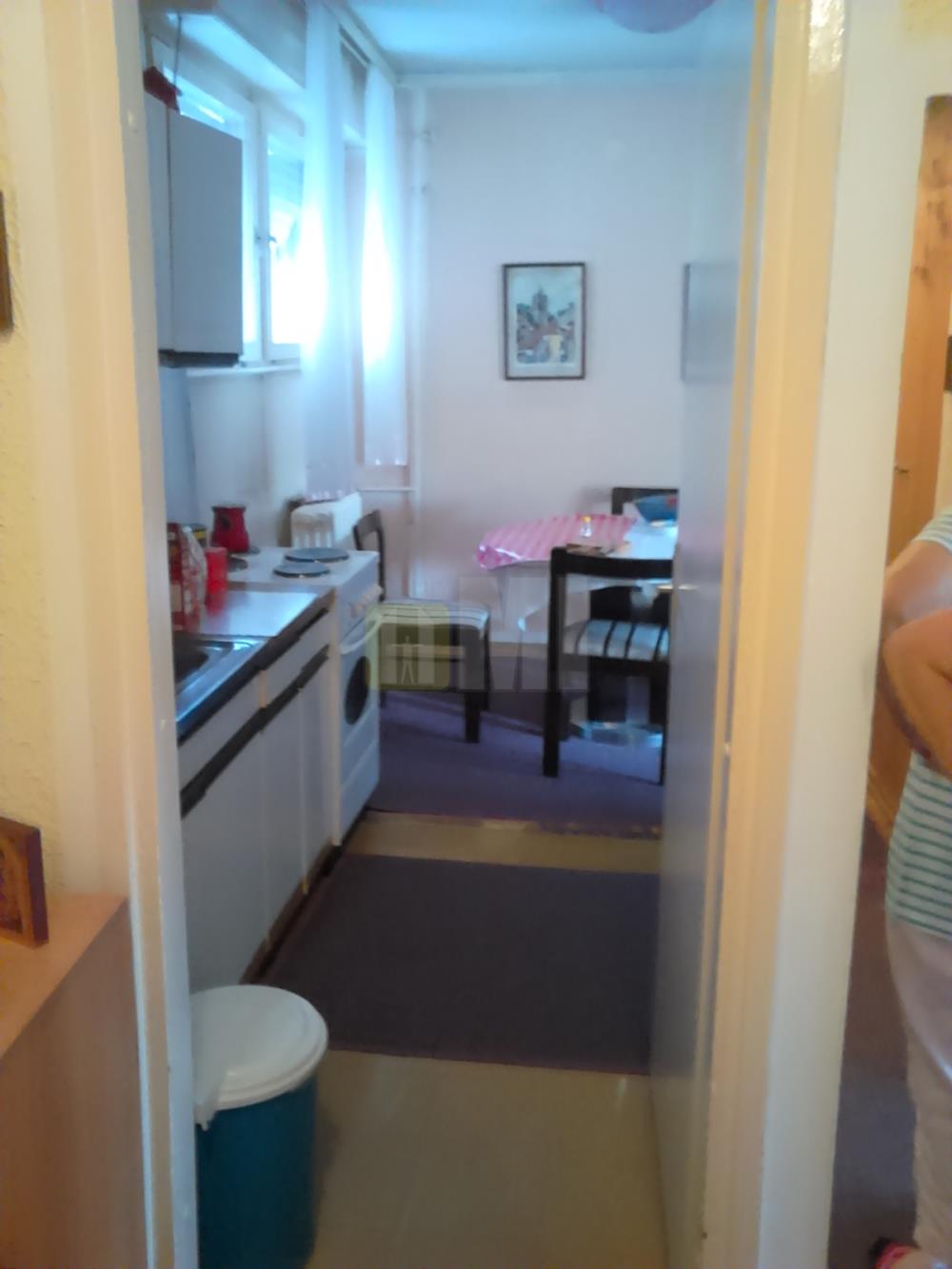 Borča3 , 70+5, CG, ekstra povoljno