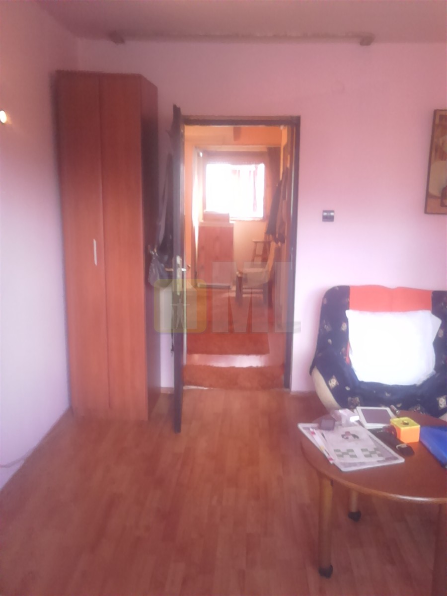 Centar , Crnogorska, penthouse