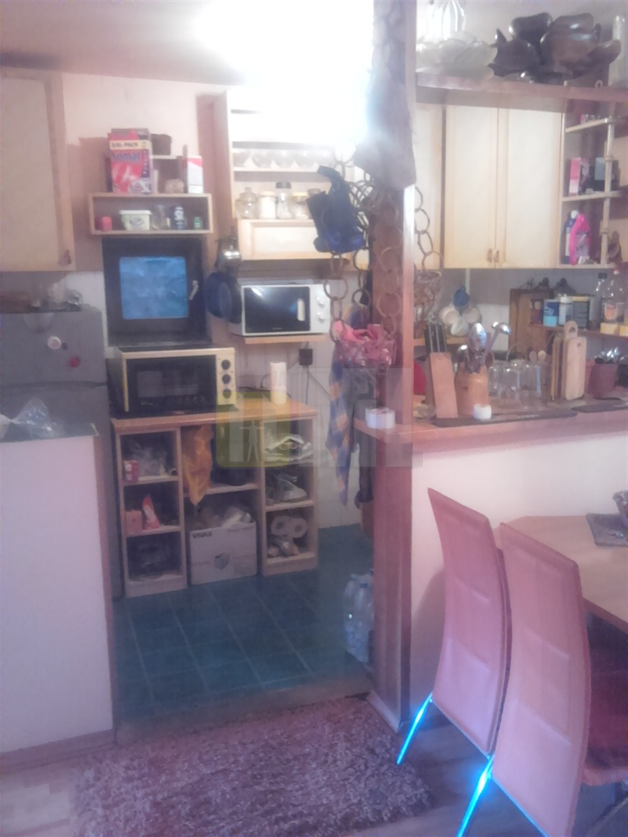 Centar , Crnogorska, penthouse