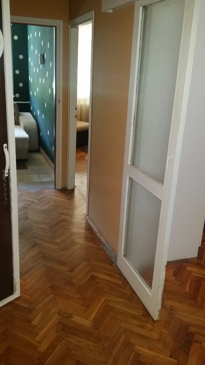 Hala Pionir, četvorosoban