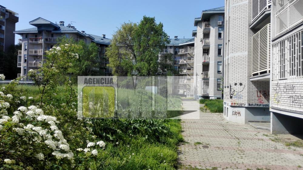 Hotel Jugoslavija, Klare Cetkin, 1.5, 44m2, Terasa, 3/4