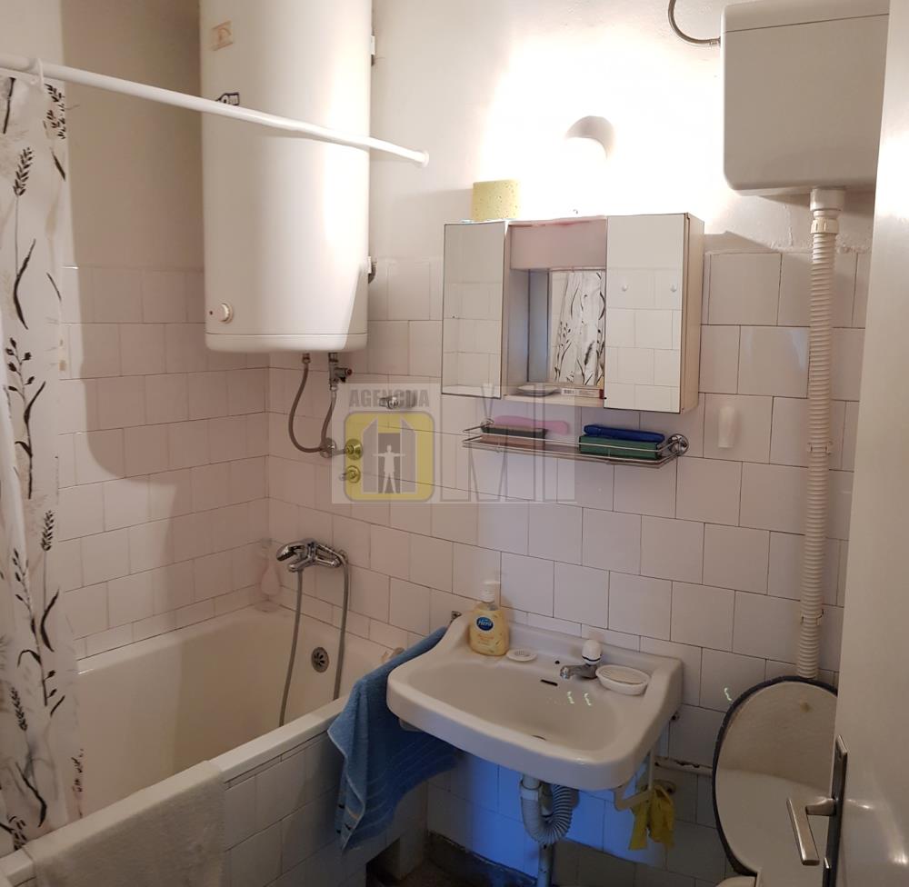 Hotel YU, Aleksinačkih Rudara, 2,5