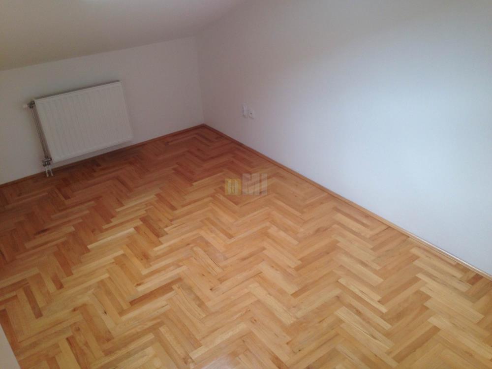 Ledine- četvorosoban, samo 700€/m2