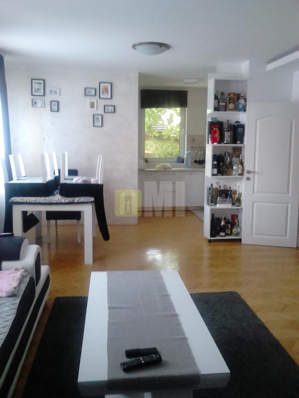 Luksuzna kuca na Ledinama, 480m2+6a placa
