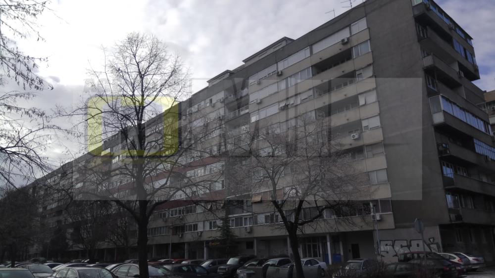 Novi Beograd, Bulevar Mihajla Pupina, 4.5, 107m2 (2L), 1/8
