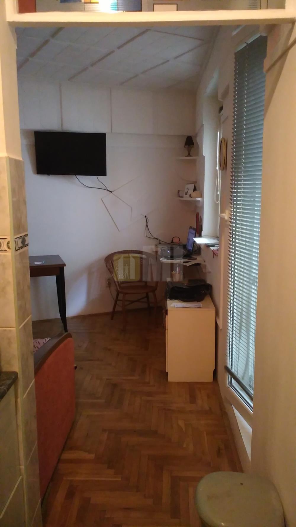 Rakovica, garsonjera, 25 m, pr, 21.000€