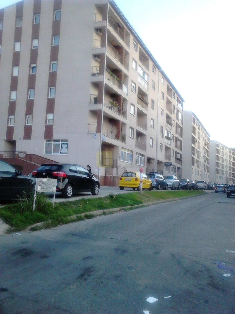 Višnjicka banja, trosoban , novogradnja, 60+30m2