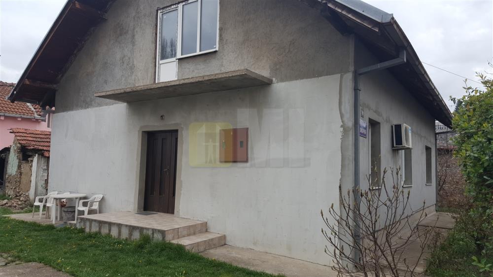 Voždovac - kod Vitanovačke, kuca 180kvm+6.5ara