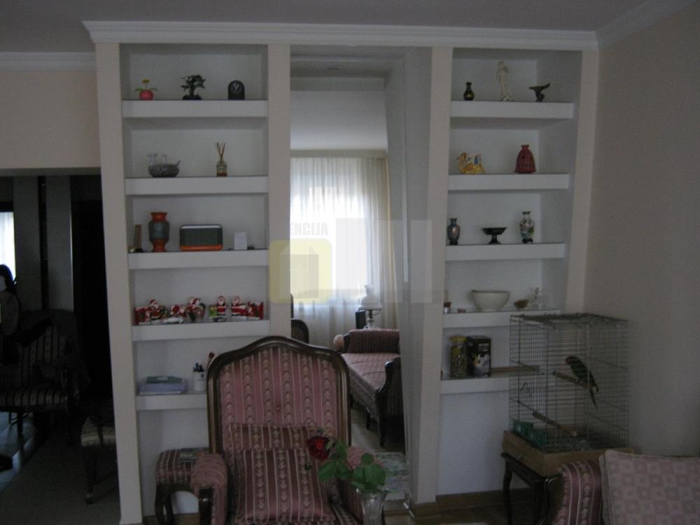Vračar, Molerova, 3,0, 80+6m, namešten, 700€