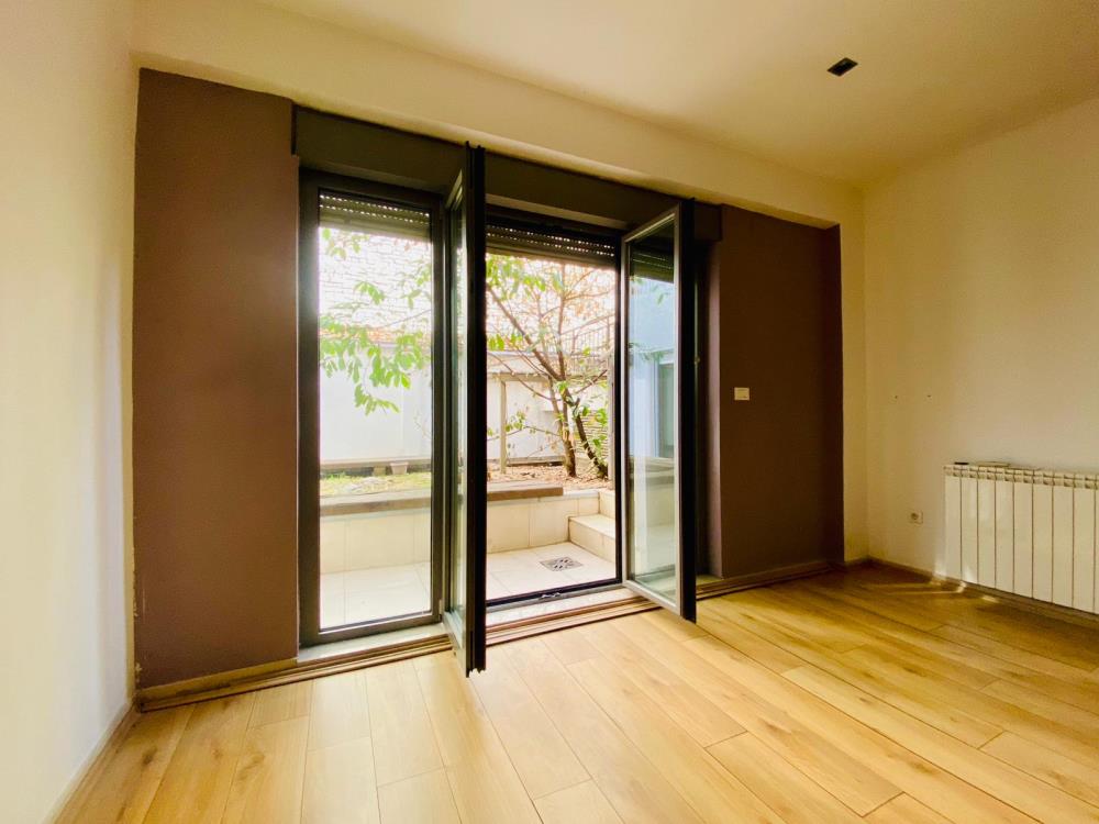 Vracar, Stojana Protića, VPR, 3,0