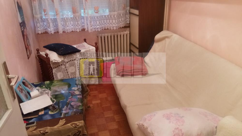 Zemun, Miće Radakovića, 1.5, 45m2 (L), 2/11,
