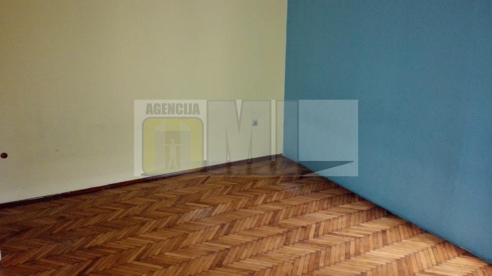Zemun-Centar, Vukova, 140m2+podrum+potkrovlje