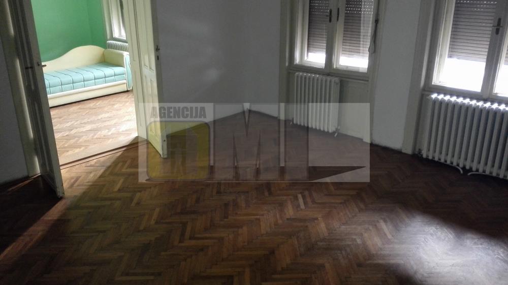 Zemun-Centar, Vukova, 140m2+podrum+potkrovlje