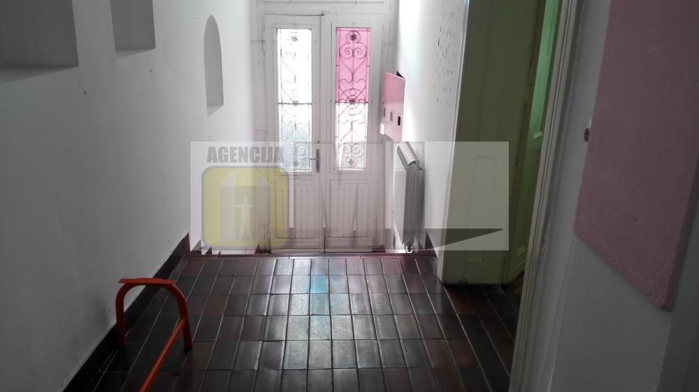 Zemun-Centar, Vukova, 140m2+podrum+potkrovlje