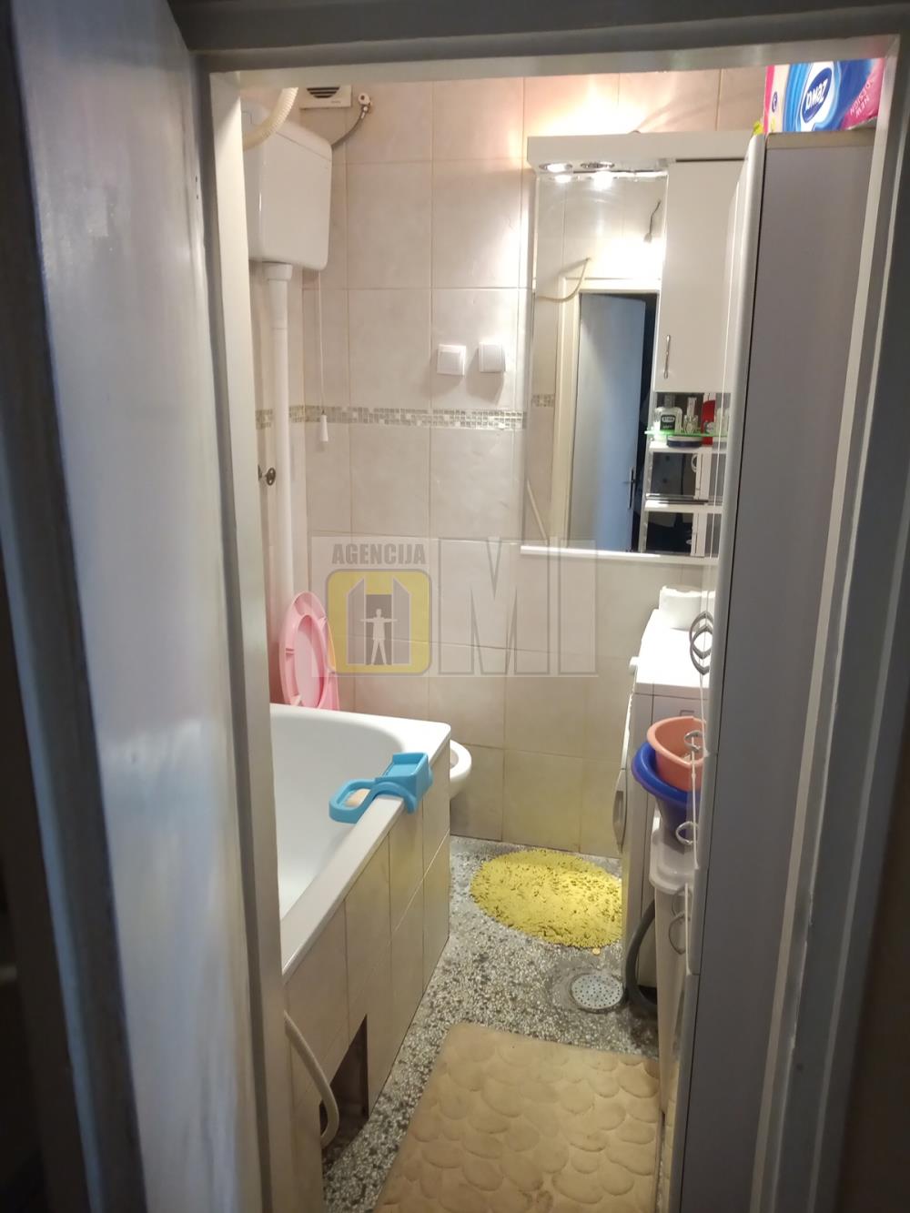 Zemun,Novi grad, Krajiška,3.0, 68 (45+23)m